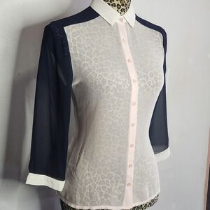 smart set Baby pink/navy sheer blouse with white collar/cuffs (s)